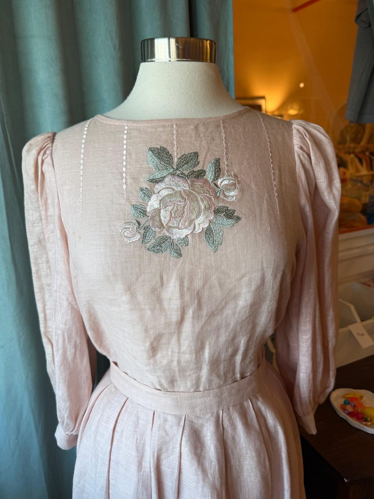 1980's Rose Linen Twinset