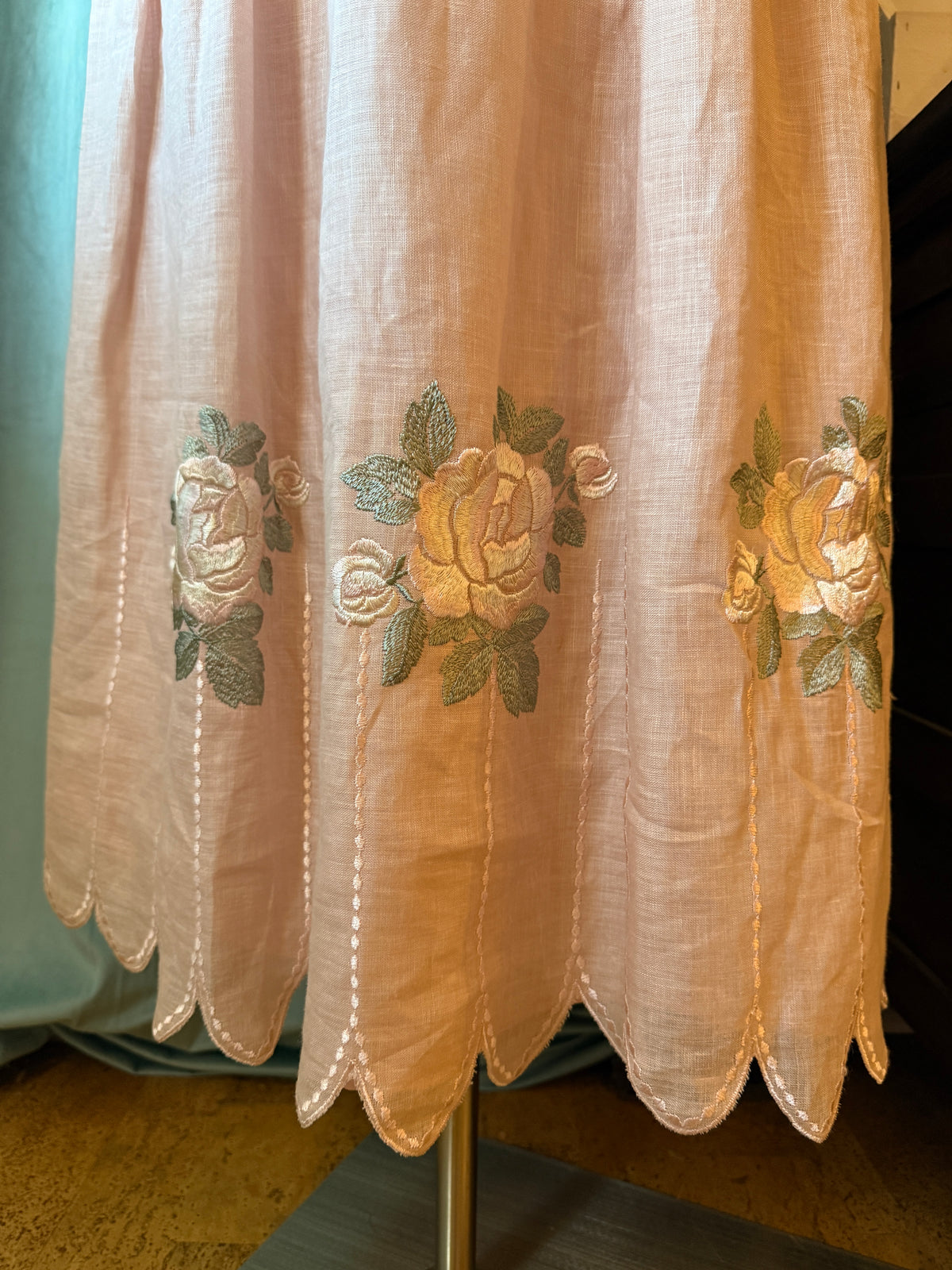 1980's Rose Linen Twinset
